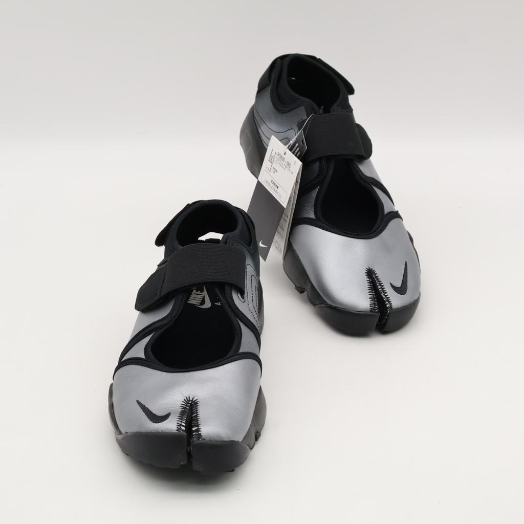 IH3656-095 Nike Women's Air Rift Metallic Silver Black (Women's)