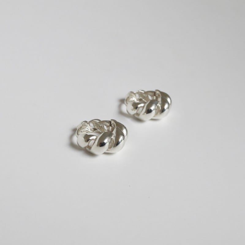 Moderní 14k zlatem plněné stříbrné výrazné náušnice na jedno kliknutí