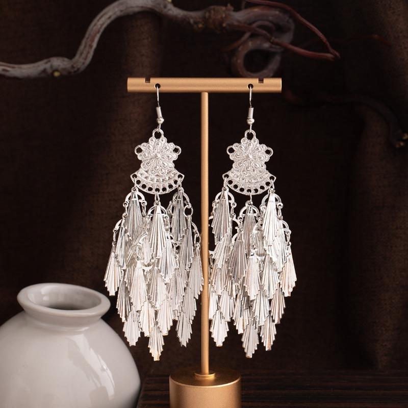 New Miao Long Tassel Minority Earrings, Light Luxury Miao Silver Exaggerated Fashion Temperament Earrings