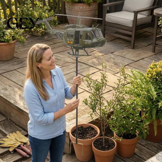 Weather-resistant Yard Decor Patriotic Wind Spinner, Helicopter Windmill Stake with Spinning Propeller, 2D Flower Bed Spinner Outdoor Metal