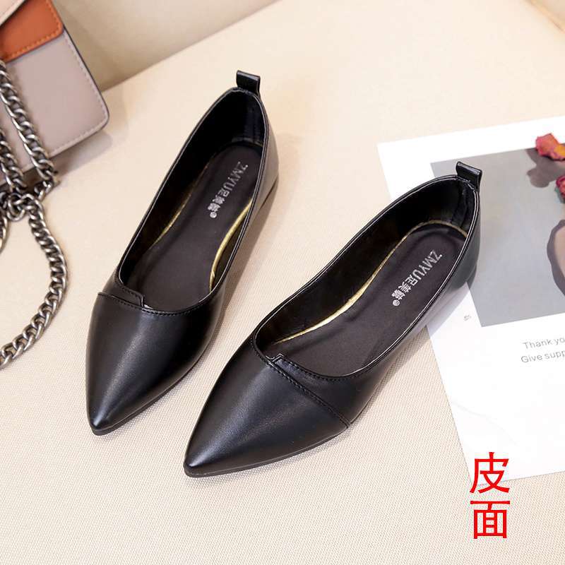Single shoes women's 2025 spring new Korean version versatile shoes children shallow mouth pointed flat bottom Doudou shoes ladyshoes tide