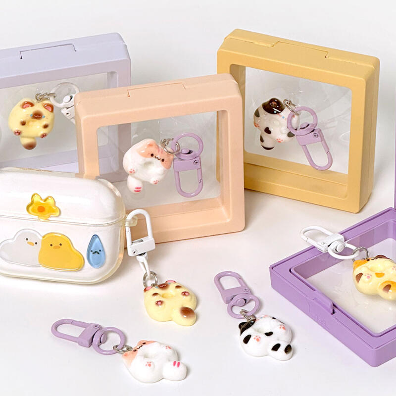 1 Box of 20 Petit Cat Donut Keychains