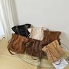 Vintage mattes Wildleder Ketten Achseltasche Damen 2026 Frühherbst Nische Leichter Luxus Schulter Handtasche