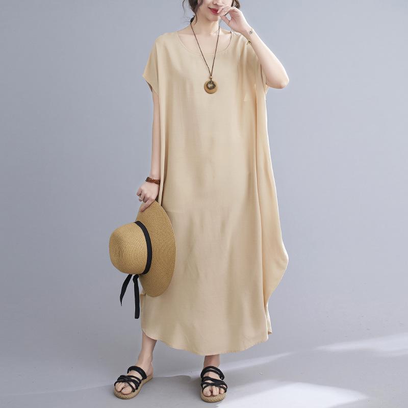 The Long Dress Is Loose for Summer