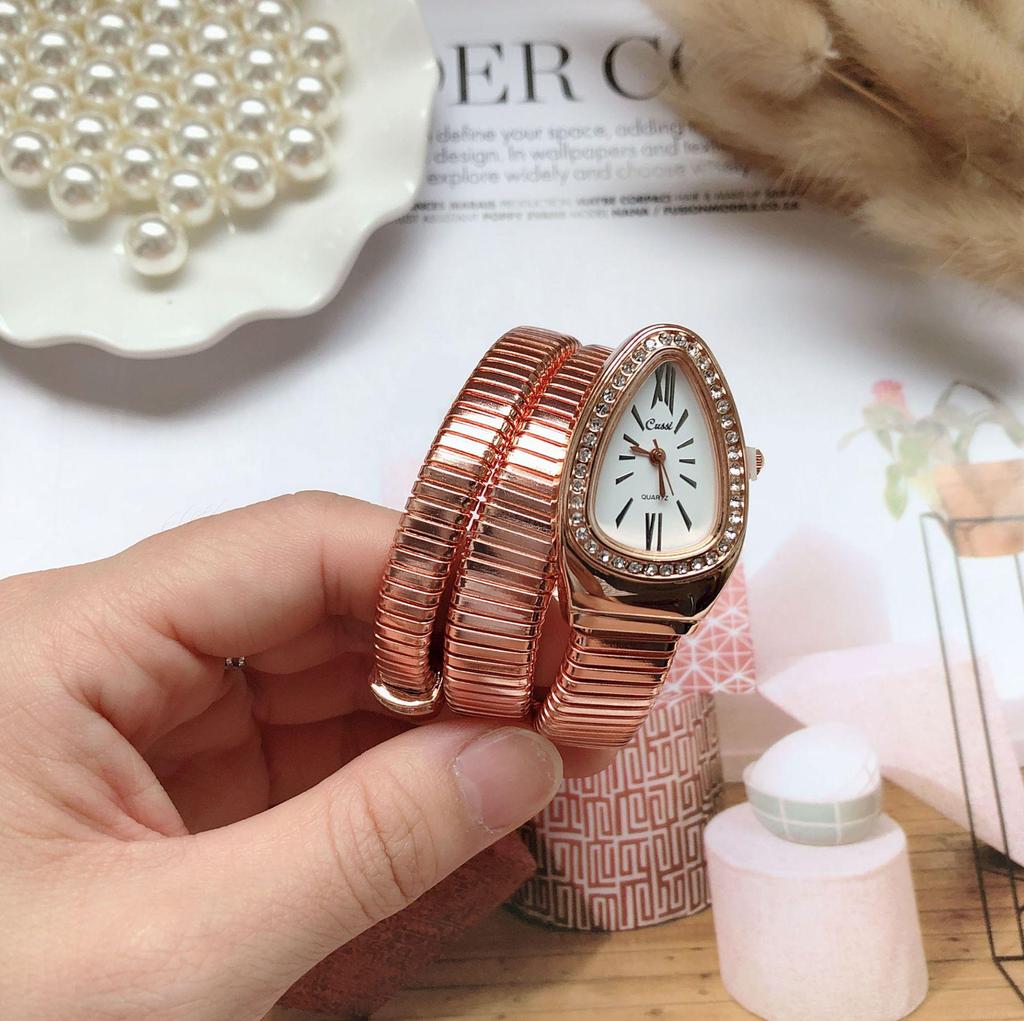 Trendy Snake-Shaped Quartz Bangle Watch for Women – Creative Bracelet Style