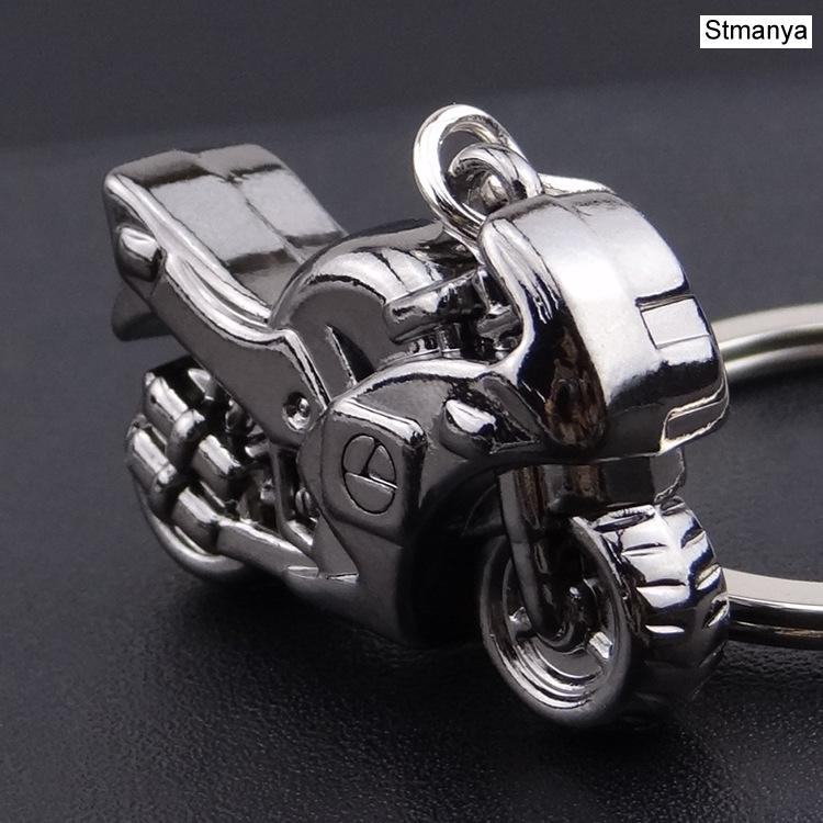 New Motorcycle Key Chain Charm Metal Keychain Men Women Car Key Ring 4 Color Key Holder Best Gift Jewelry