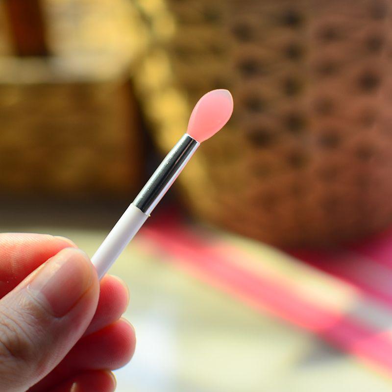 

Lip Balm Brush Portable Soft Head Lip Brush Silicone Lip Brush Lipstick Scoop Beauty Makeup Makeup Tools Gouache