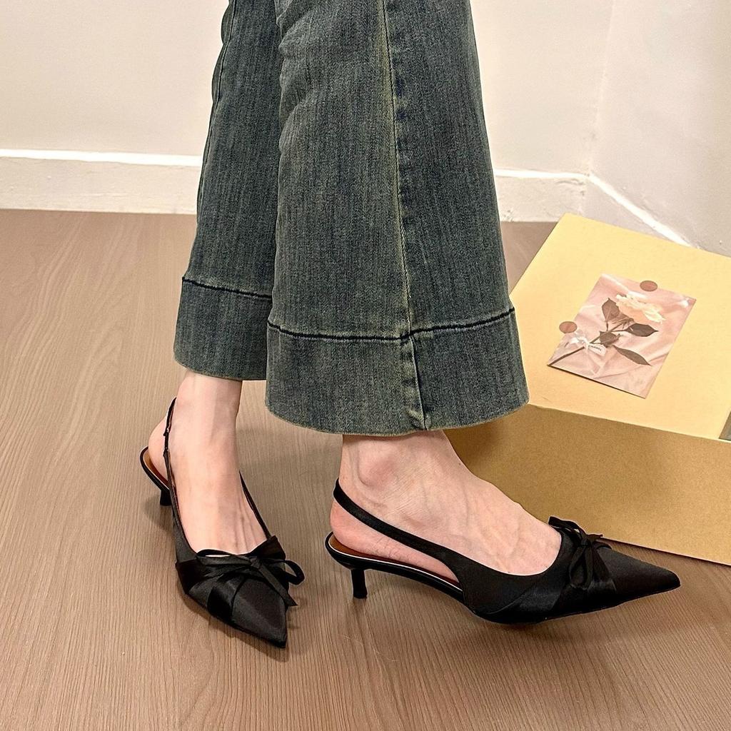 Temperament bag head sandals women's shallow mouth pointed head French style with skirt thin heel empty single shoes women's summer 2025 new