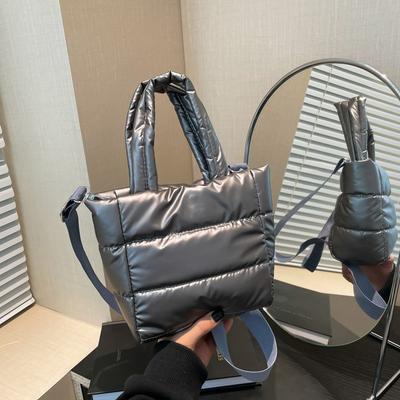 Personalized Winter Casual Fashion Women's Bags, Simple Niche Design, Portable Messenger Trendy Bucket Bag