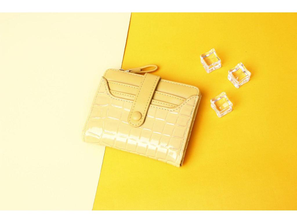 2024 Women's High-End Stone Pattern Wallet: Short, Solid Color, Multi-Card Slot, Multi-Function Coin Purse.