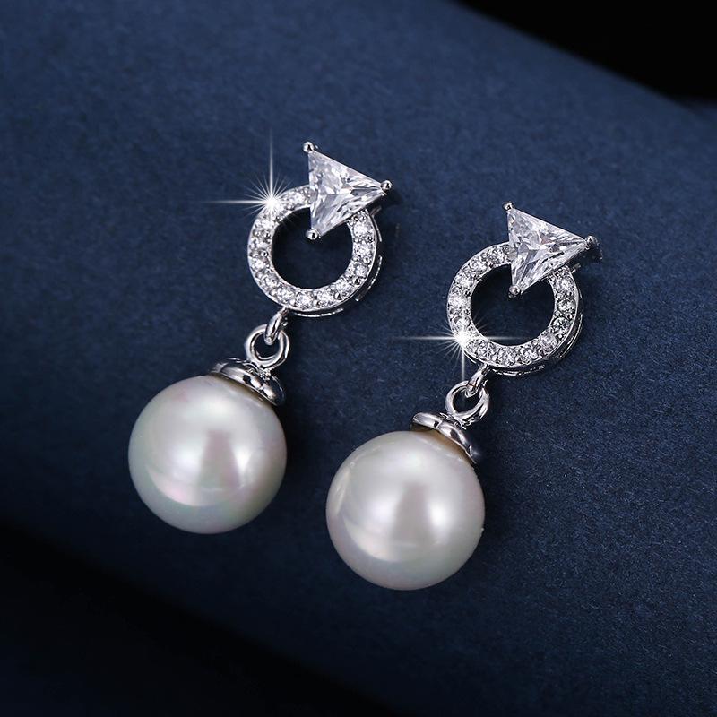 Korean Geometric Hoop  Pearl Dangle Earrings - Exquisite Metal Diamond Stud Women s Earrings