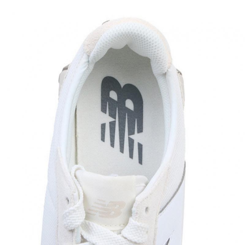 New Balance Sneakers U327lna