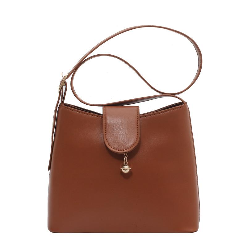 

2024 літня популярна сумка жіноча сумка нова новий замок жіноча сумка через плече сумка-месенджер проста корейська версія жіноча сумка коричневий