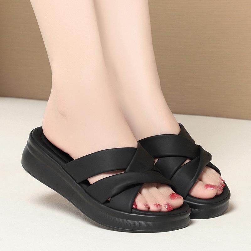 Women's New Summer Outdoor Waterproof Platform Shoes For Women Middle-Aged Women's Skirt With Flip Flops Comfortable Fashion