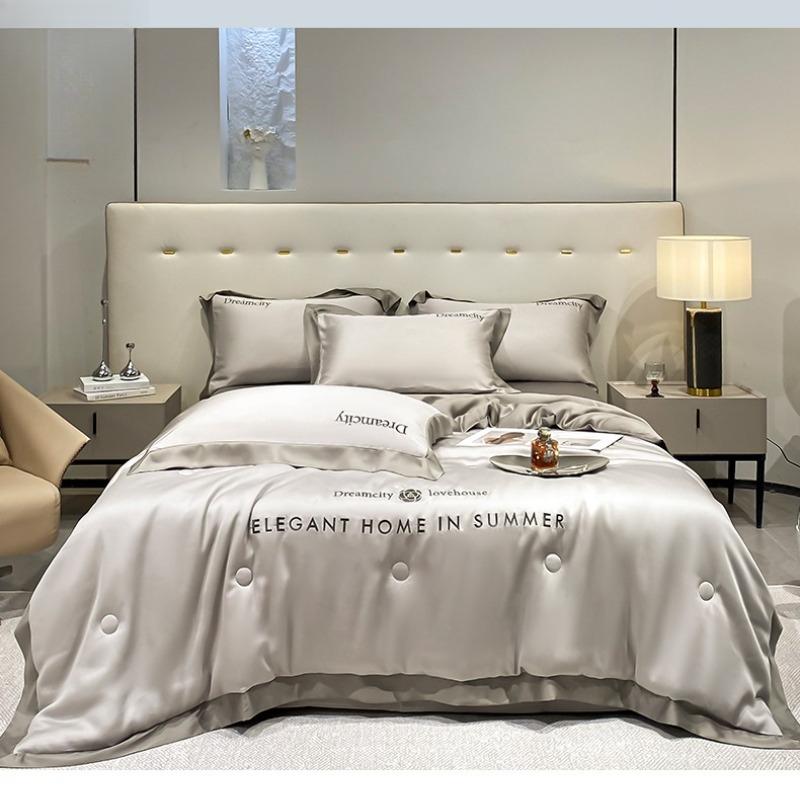 4In1 Summer Comforters Ice Silk Quilts Bedding Set Comforter Sheet Plus Pillowcase For Comfortable And Cool Bedroom