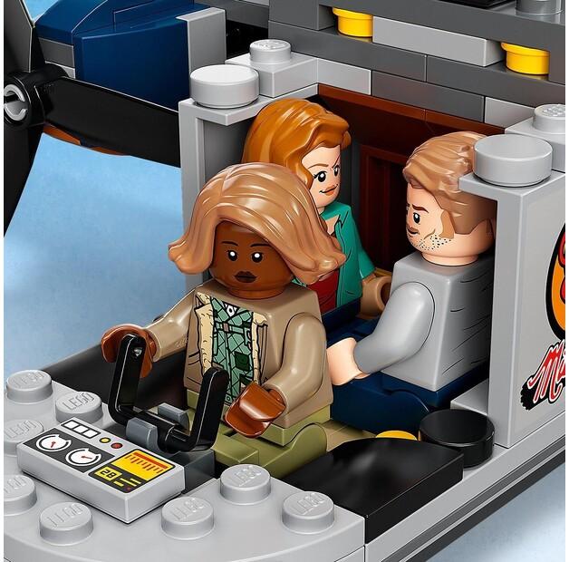 LEGO Jurassic World 76947 Кекалкоатль: засада с самолетом