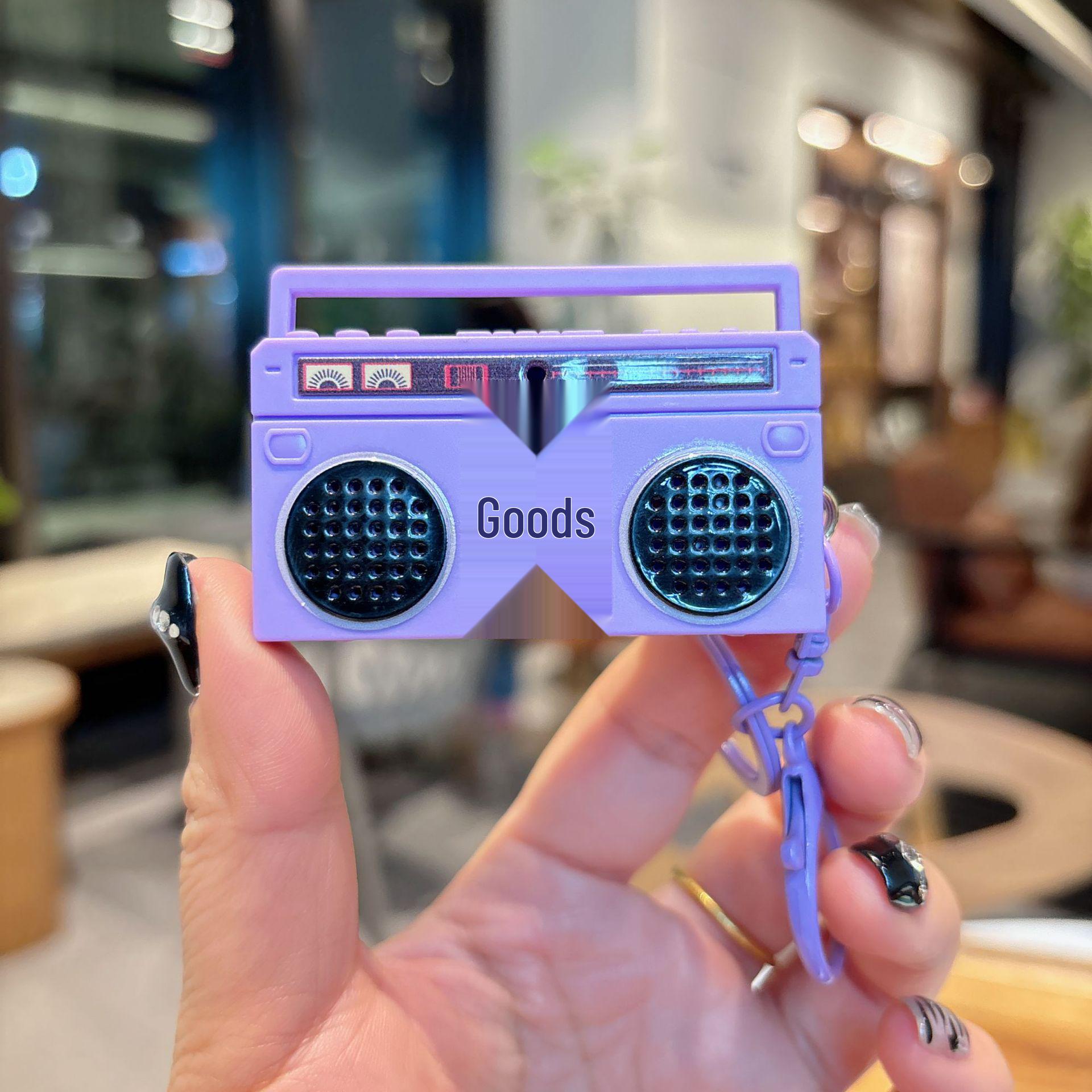 Xiaohongshu Mini Retro Radio Keychain Music Toy Pendant