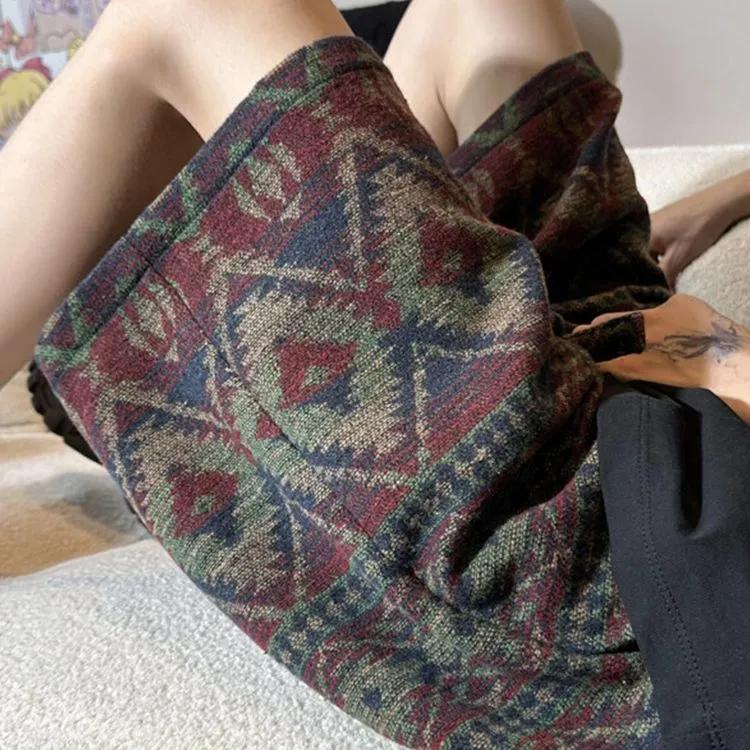 Y2k Vintage Ethnic Summer Beach Shorts Men Baggy Wide Leg Casual Capris Pants Male Sport Oversize Running Shorts