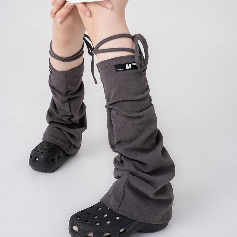 "Modaya Uygun Tüm Sezon İpli Yığılmış Çoraplar - Sıcak Kızlar için Şık Diz Boyu Tasarım"