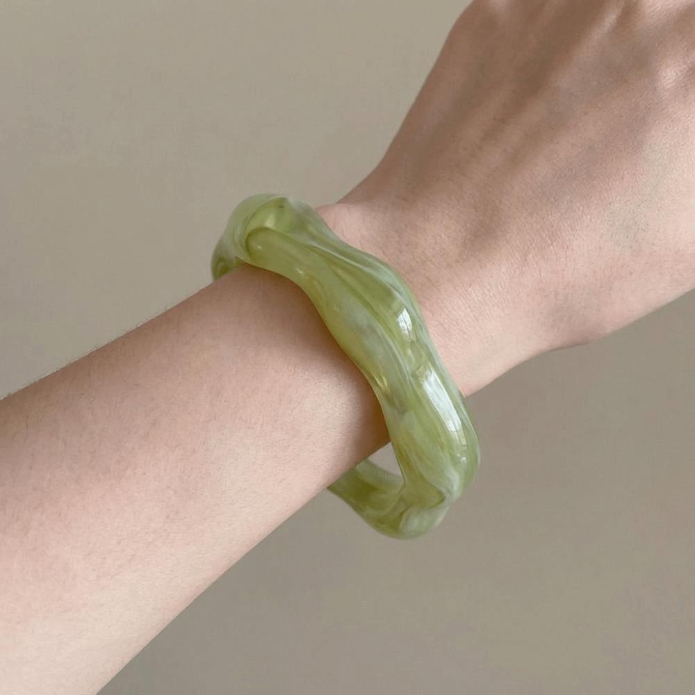 Irregular Resin Bangle Europe American Style Exaggerated Bracelet Unique Wide Open Bangle  Women