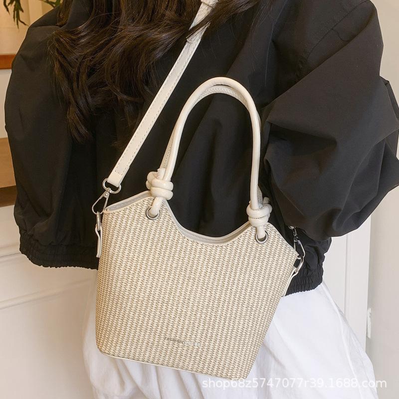 Summer Small Bag Women's 2025 New Versatile Shoulder Crossbody Bag Premium Sense Foreign Style Super Fire Portable Bucket Bag