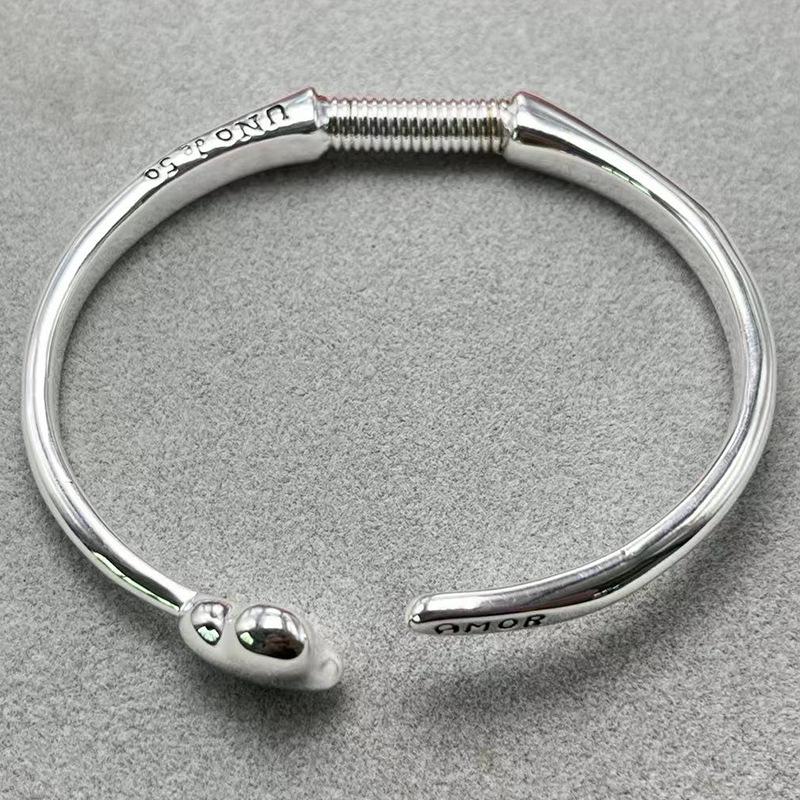 UNOde50 2023 Exquisite Geometric Chain Bracelet for Women - Romantic Fashion Jewelry Gift. 19см