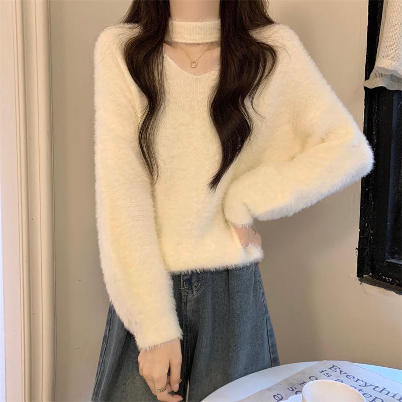 White Halterneck Mohair Sweater for Women in Autumn and Winter V-neck Knitted Bottoming Shirt Soft Waxy Mink Velvet High-end Top