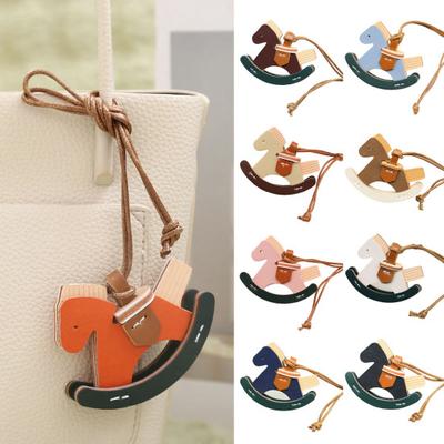Schlüsselanhänger Anhänger Pferdeform Geflochtenes Seil Verstellbare Länge Schlüsselkette mit Kunstleder Metallhaken Dekorative Geschenkaccessoire