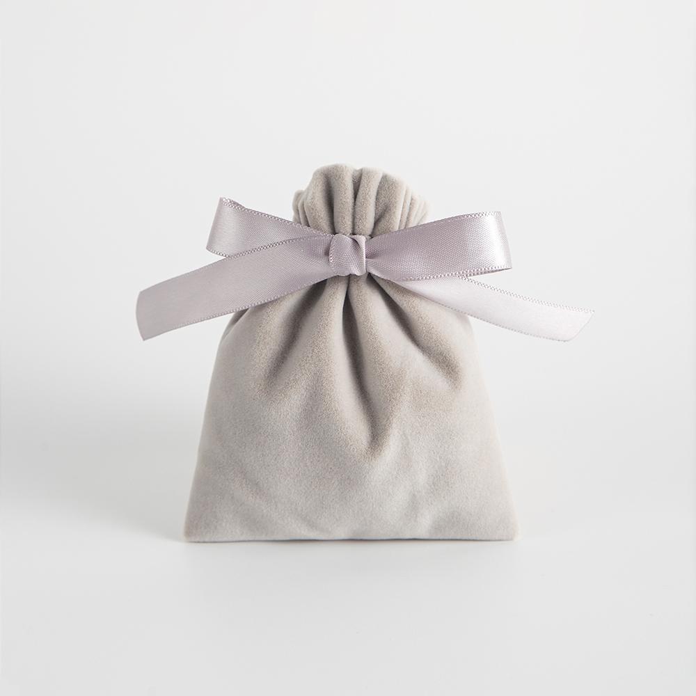 5pcs/Lot Bulk Beige Velvet Pouches Ribbon Jewelry Packing Display Storage For Wedding Candy Gift Travel Drawstring Dust Bags