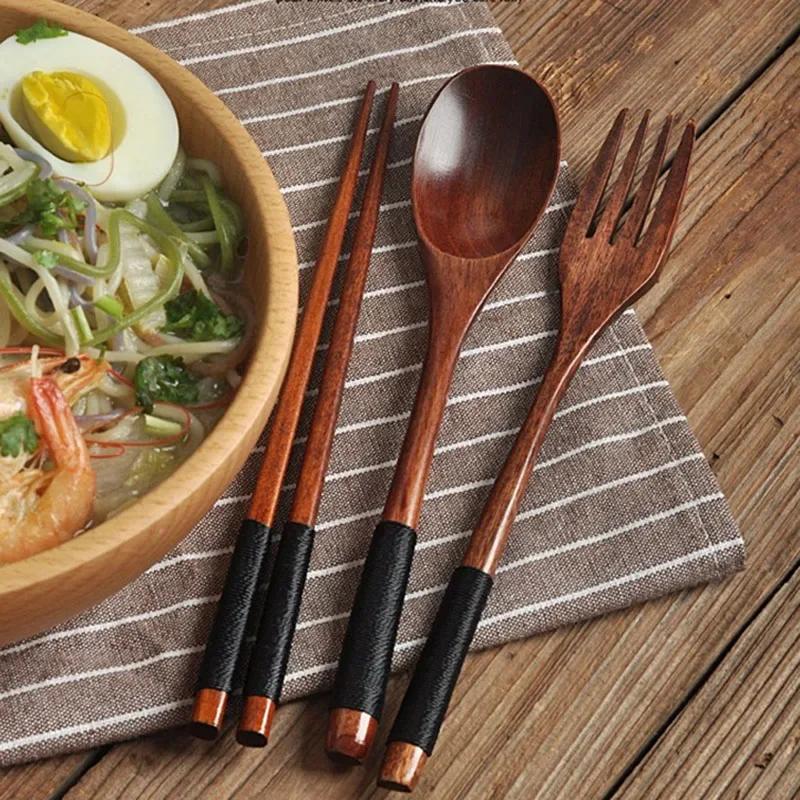 Set di Posate in Legno Giapponese (Cucchiaio, Forchetta, Bacchette) Posate per Sushi Alta Qualità Ecologico Portatile Set di Stoviglie Utensili da Cucina Regali