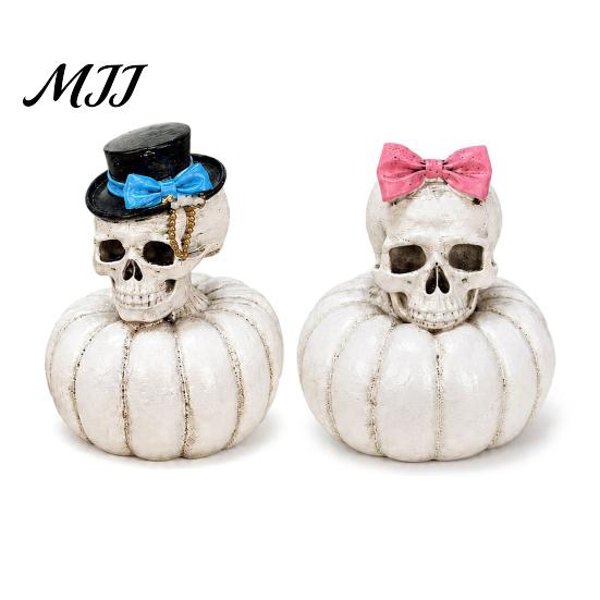 Versatile Festival Scene Decorations Gothic Skull Pumpkin Statue, Halloween Bride Groom Figurine, Pink Bow On Ornament for Desktop Mantel Decor Unique