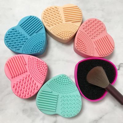 Silikon Schwamm Make-up Pinsel Reiniger Tragbar Reise Herzform Foundation Pinsel Reinigungsmatte Doppelseitig Kosmetikpinsel Waschmatte