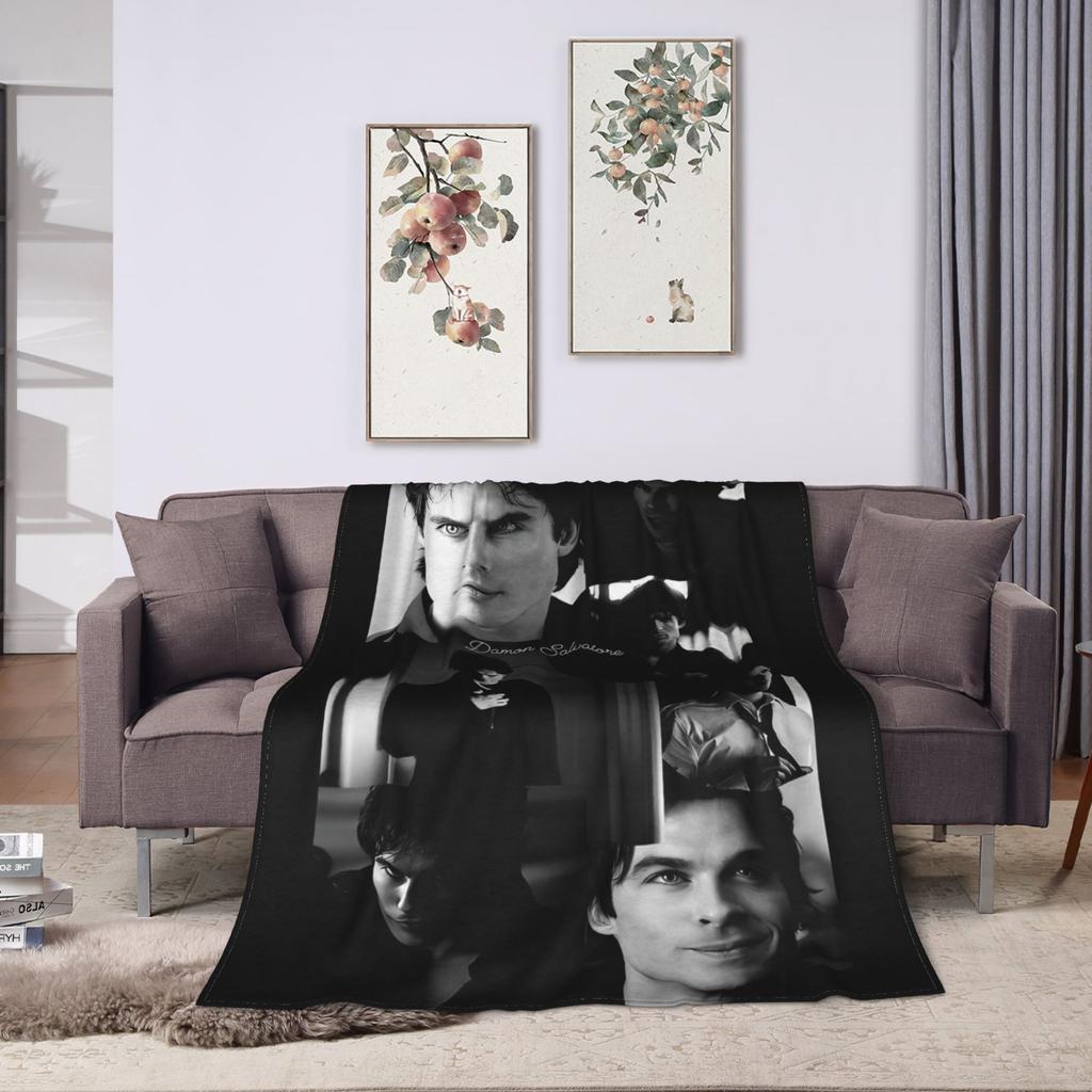 The Vampire Diaries Damon Salvatore Decken Flanell Bedruckt Tragbar Ultra-Weich Überwurfdecke für Bettwäsche Büro Teppichstück