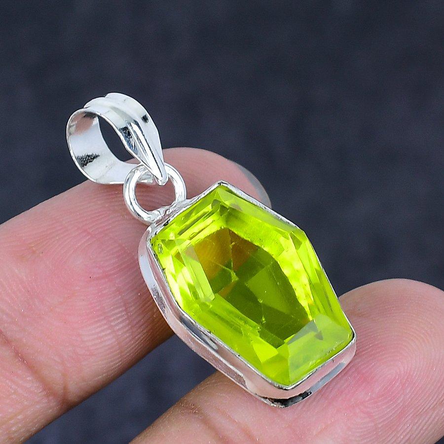 Natural Tsavorite Gemstone 925 Sterling Silver Jewelry Pendant 1.38" Q5t87