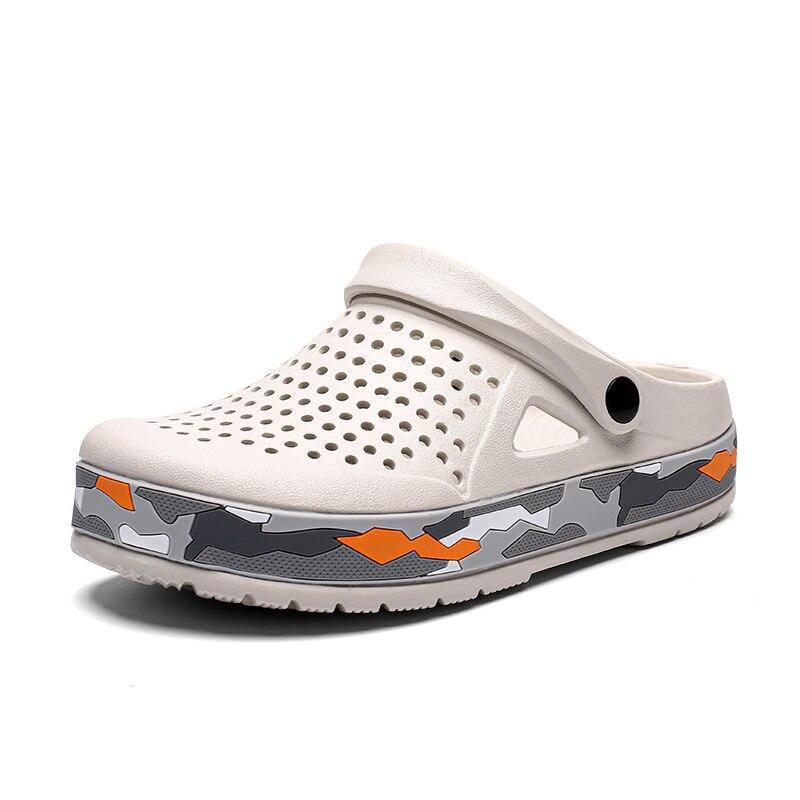 Mote tøfler for menn Crocss Uformelle hagesandaler Gummisko for menn Quick Dry Strandsko Graffiti Stor størrelse Mann Flip Flops R7