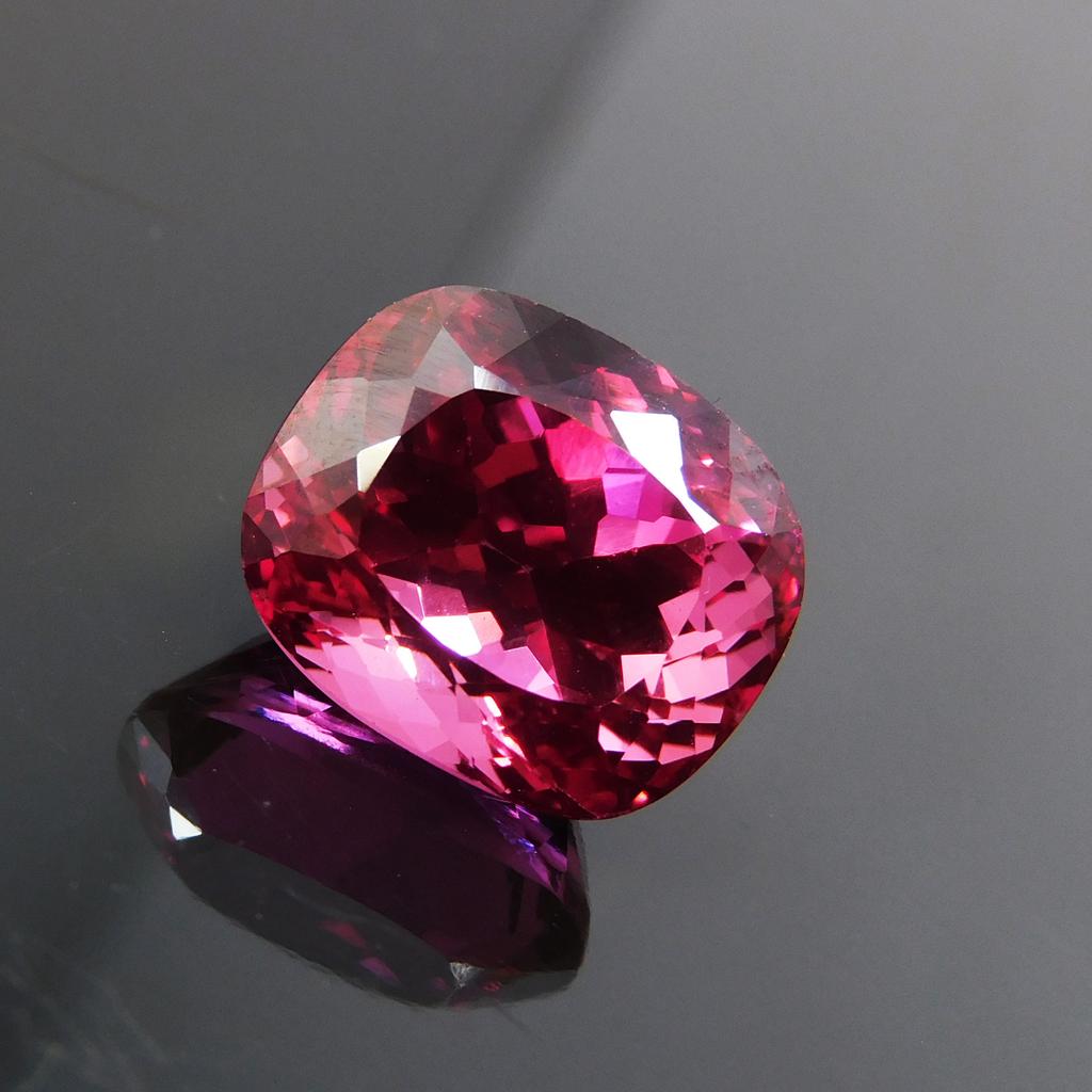 Natural Pink Sapphire Ring Brilliant Cushion Cut 20.8 ct Gems for Gift September Birthday Birthstone