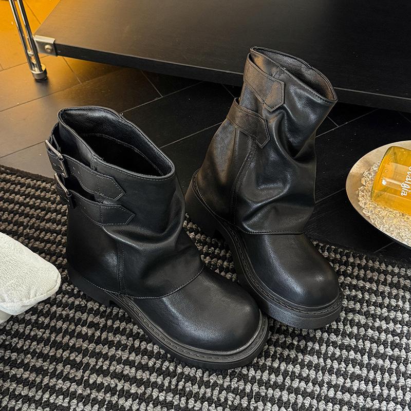 

Женские ботинки Мартина из искусственной кожи с низким голенищем, новые на осень и зиму 2025 года, одинарная подкладка, большой обхват голенища, на толстой подошве, короткие ботинки 40 чёрный