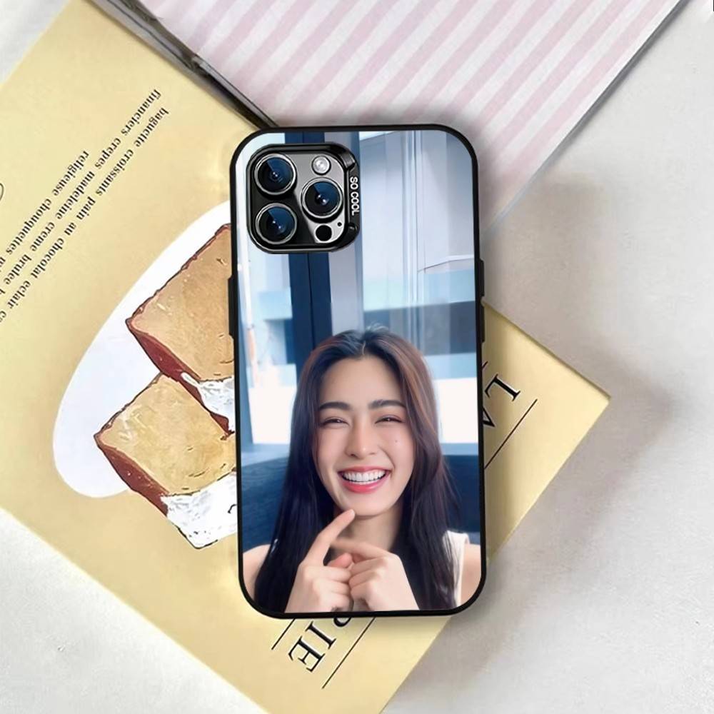 Actress L-Lingling Kwong Phone Case For iPhone 17,16,15,14,13,12,11 Plus,Pro Max,XS,Colorful Silver Phone Case Funda Cover