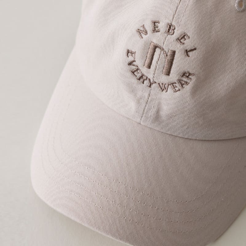 NEBELEVERYWEAR Logo Ball Cap_beige
