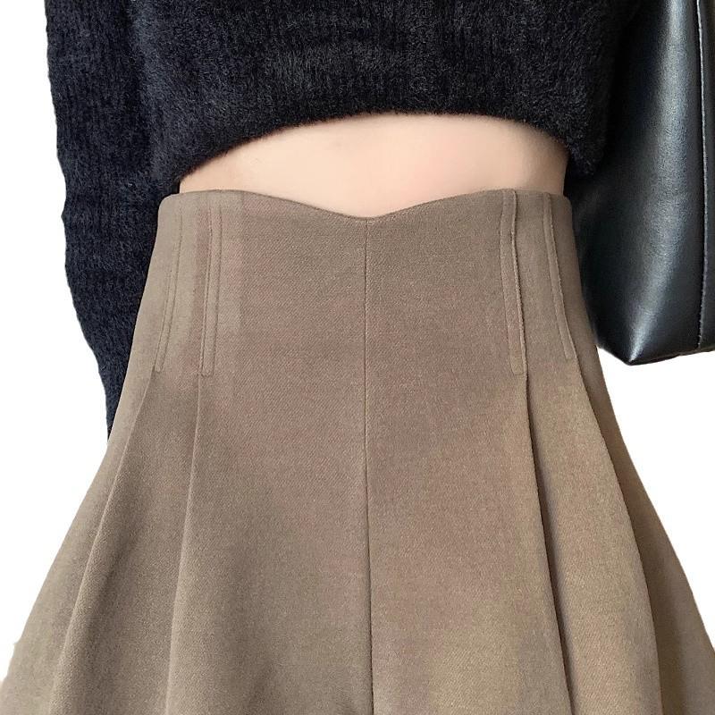 2024 Autumn/Winter High Waist Women's Woolen A-line Shorts - Slimming Wide Leg Booty Style