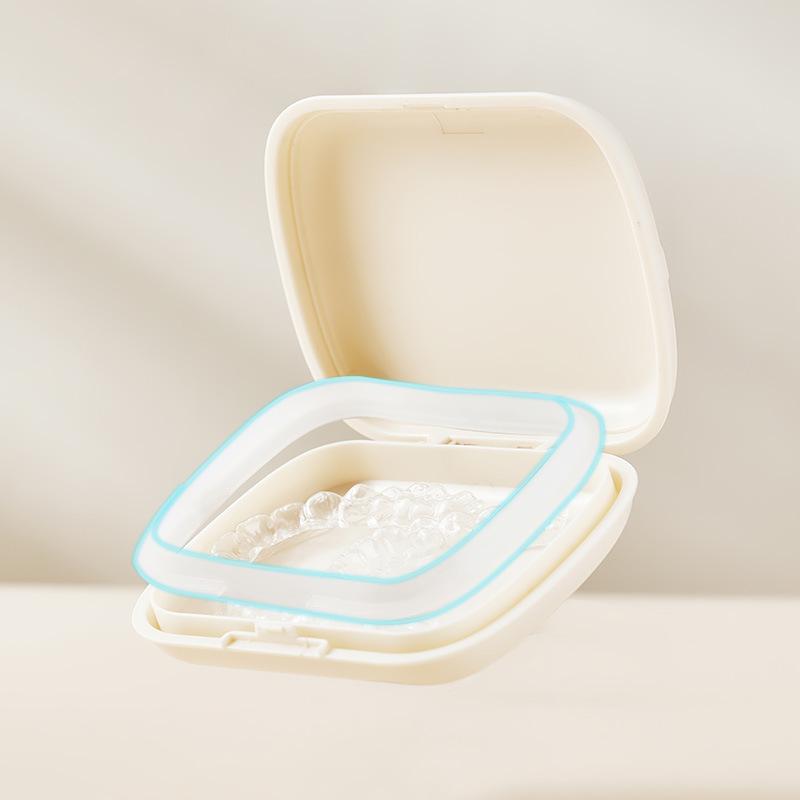 Invisible Braces Box Put Orthodontic Retainer Storage Box Invisalign Orthodontic Portable Denture Storage Box Cleaning