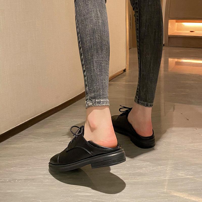Autumn and Winter New Lace-up Small Leather Shoes Women's Style Flat Loafers Single Shoes Large Size Women's Shoes
