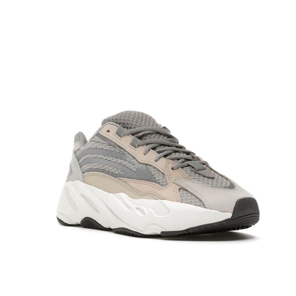 Adidas Yeezy Boost 700 V2 Cream Unisex Sneaker GY7924