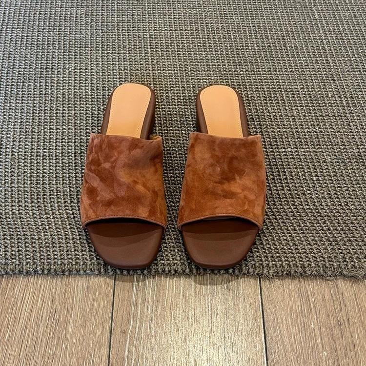 

Sheepskin version~ niche simple suede open-toed slope heel one-word slippers for women to wear 2025 summer beach cool slippers 40