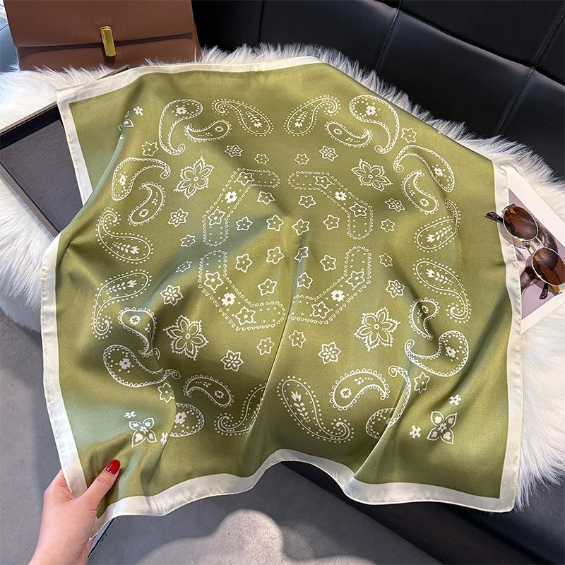 Windschal Quadratischer Schal Simulationsseide 70Cm Retro Kaschmir-Druck Literarisches Stirnband Anzug Mit Dekorativem Schal