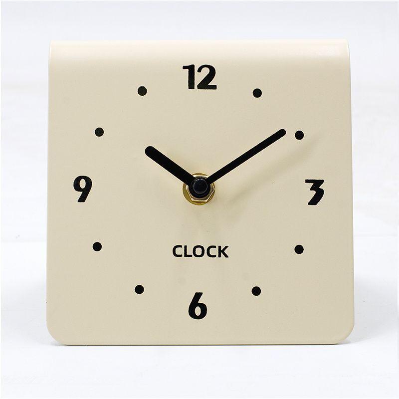 Modern Creative Silent Desktop Clock for Living Room or Bedside