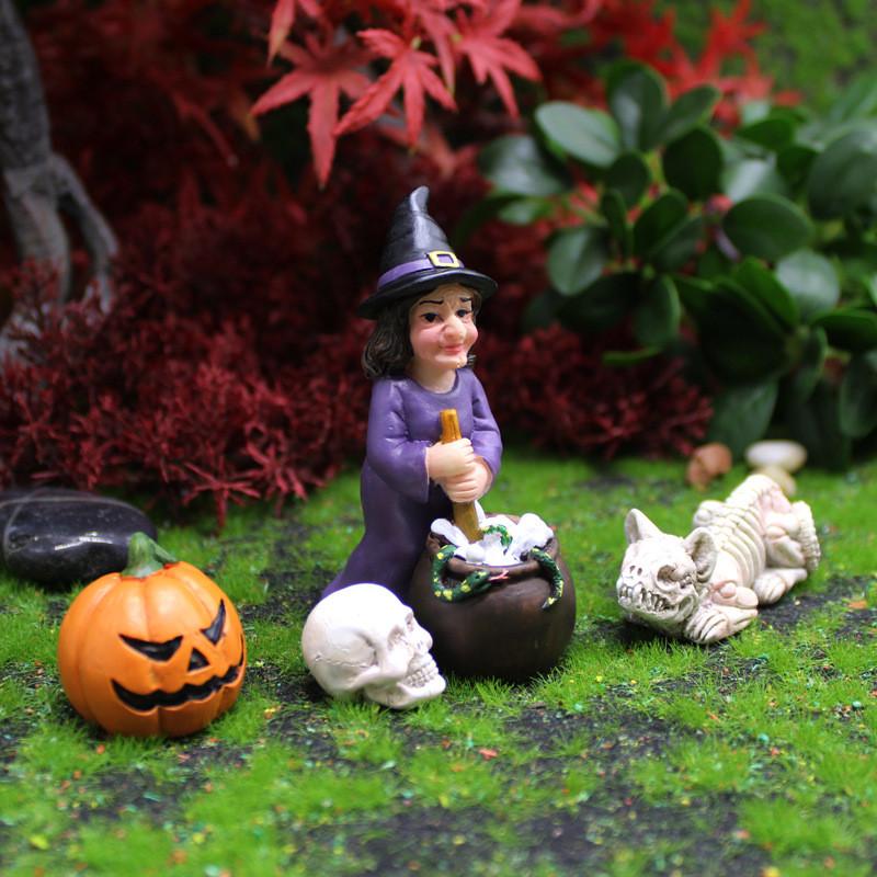 Witch Halloween Pumpkin Resin Yard Decoration With Micro Landscape Scene Gift