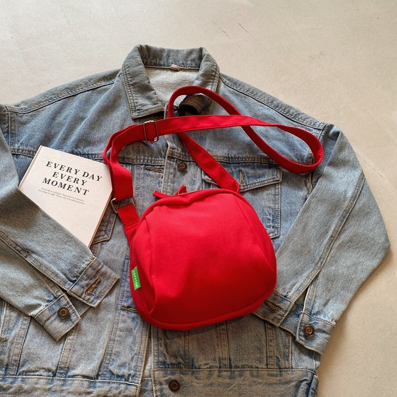 

Work Clothing Summer Crossbody Mini Bag Ladies 2025 New Arrival Casual Red Lightweight Walking Canvas Mobile Phone Bag Red Crossbody Bag