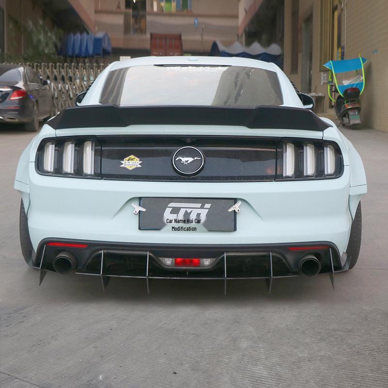 Carbon Fiber Rear Lip Spoiler for 2015-2017 Chinese Version Ford Mustang