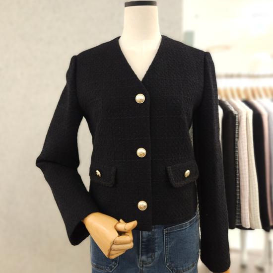 Tweed V-Neck Cropped Jacket TWWJKP52090